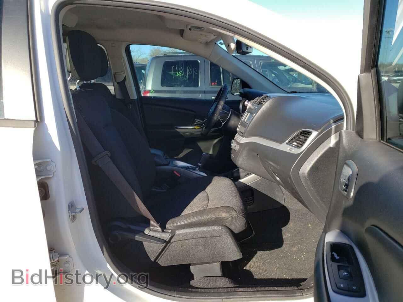 2019 DODGE JOURNEY - VIN: 3C4PDCBB8KT848507 - Фото 5
