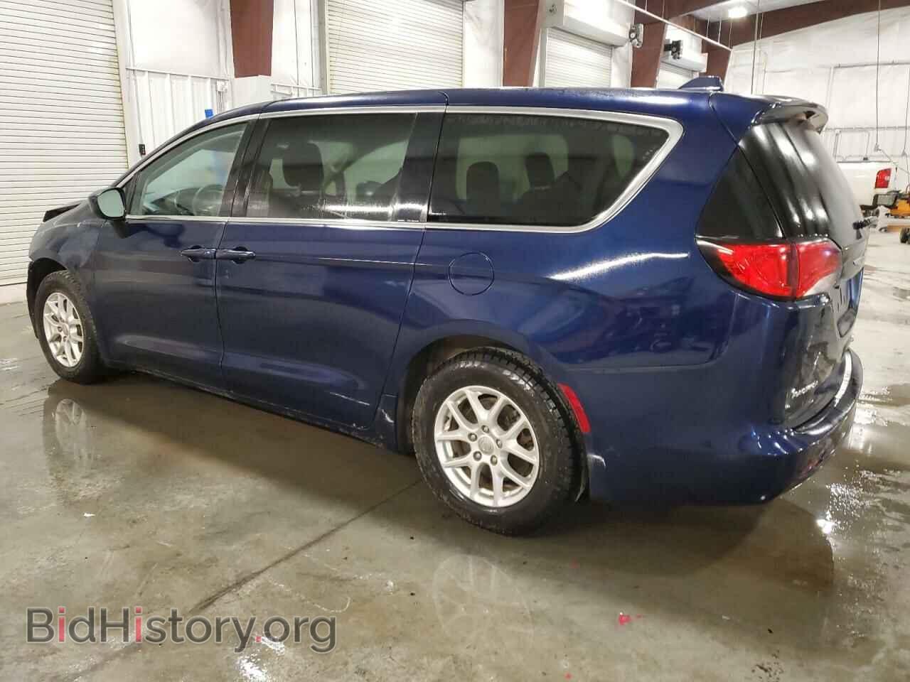 2017 CHRYSLER PACIFICA - VIN: 2C4RC1DG2HR551737 - Photo 2