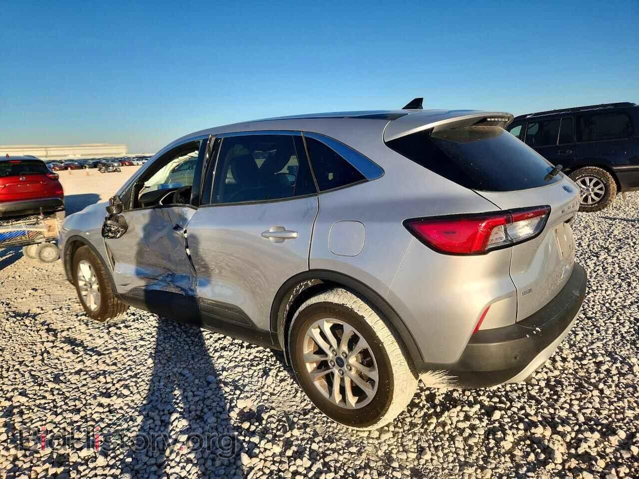 2020 FORD ESCAPE - VIN: 1FMCU0G61LUA14364 - Photo 2