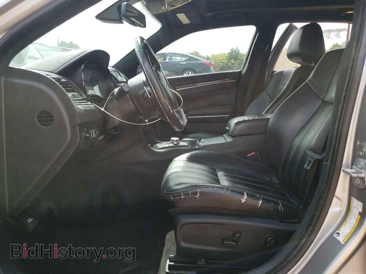 2018 CHRYSLER 300 - VIN: 2C3CCABG9JH243554 - Фото 7
