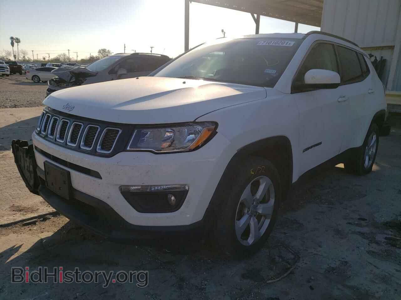 2017 JEEP COMPASS - VIN: 3C4NJCBB2HT652930 - Photo 2