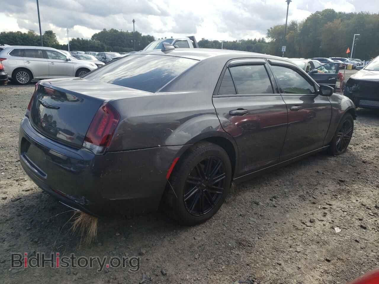 2016 CHRYSLER 300 - VIN: 2C3CCAGG8GH253218 - Фото 3