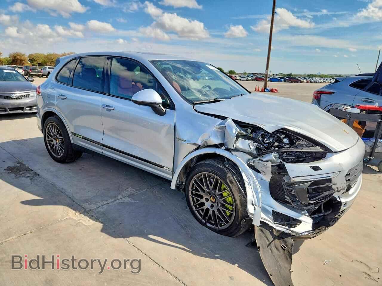 2017 PORSCHE CAYENNE - VIN: WP1AE2A28HLA73997 - Фото 4