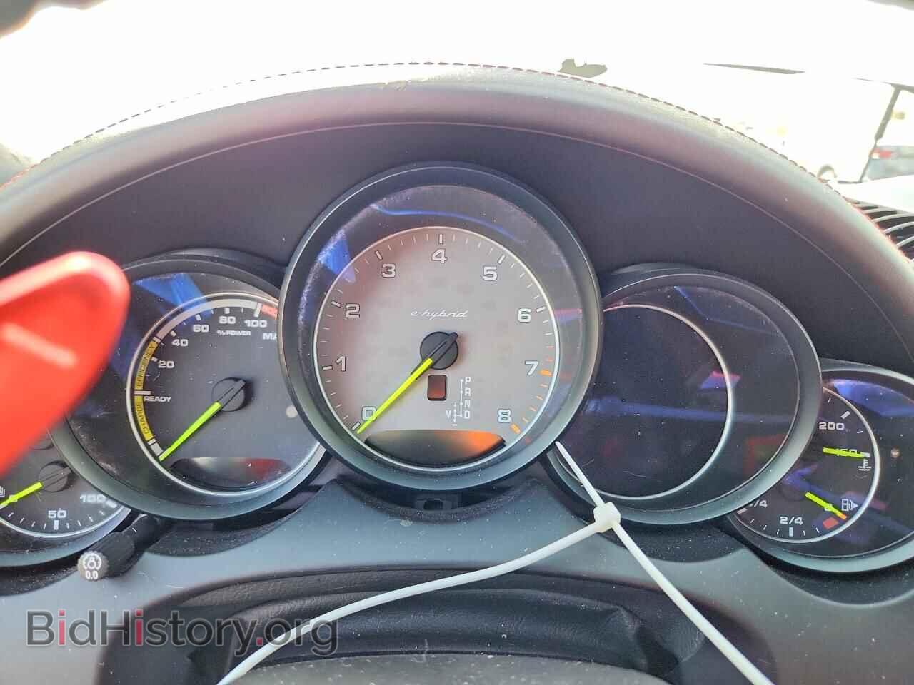 2017 PORSCHE CAYENNE - VIN: WP1AE2A28HLA73997 - Фото 9