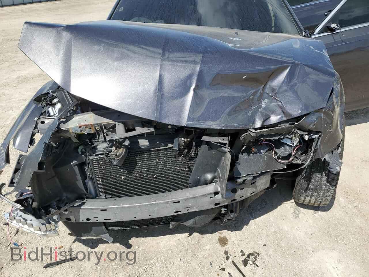 2015 CHRYSLER 300 - VIN: 2C3CCAAG2FH930870 - Фото 11