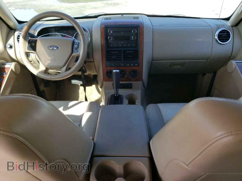 2010 Ford EXPLORER (VIN 1FMEU7EE4AUA74745) — фото 8 из 14