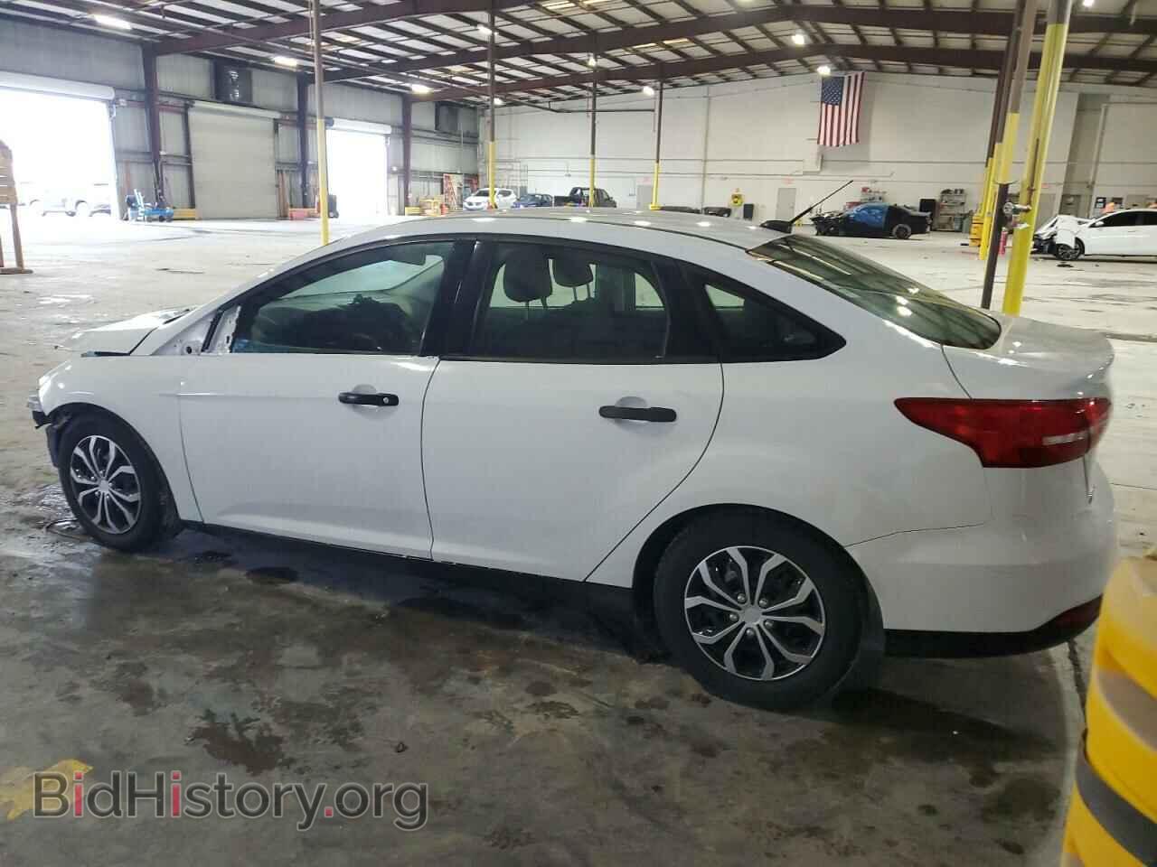 2016 FORD FOCUS - VIN: 1FADP3E20GL374616 - Фото 2