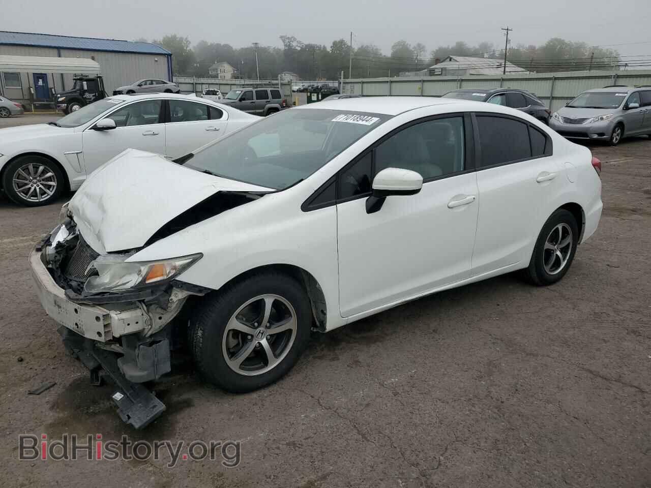 Фотография 19XFB2F76FE224359 - HONDA CIVIC 2015