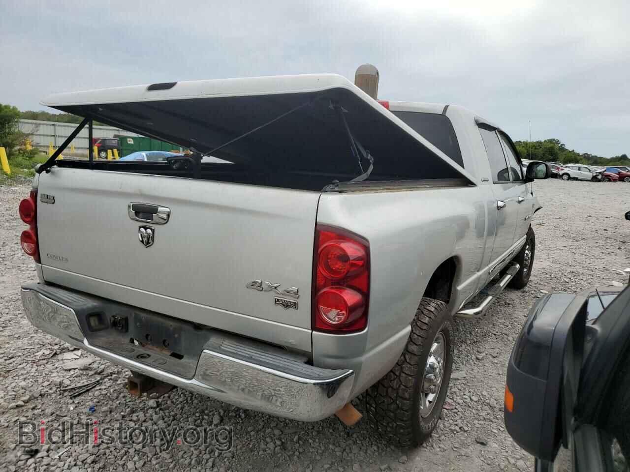 2007 DODGE All Models - VIN: 3D7KS19D57G700526 - Фото 3