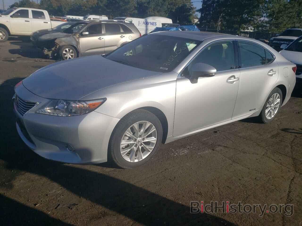 Photo JTHBW1GG2F2076721 - LEXUS ES300 2015