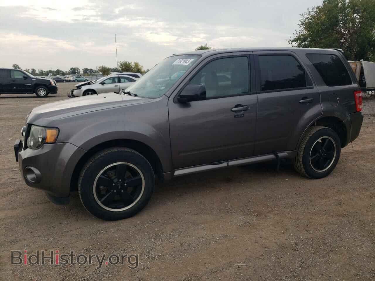 Photo 1FMCU0DG4BKC07471 - FORD ESCAPE 2011