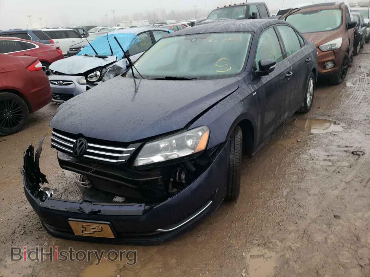 2015 VOLKSWAGEN PASSAT - VIN: 1VWAT7A35FC091493 - Фото 2