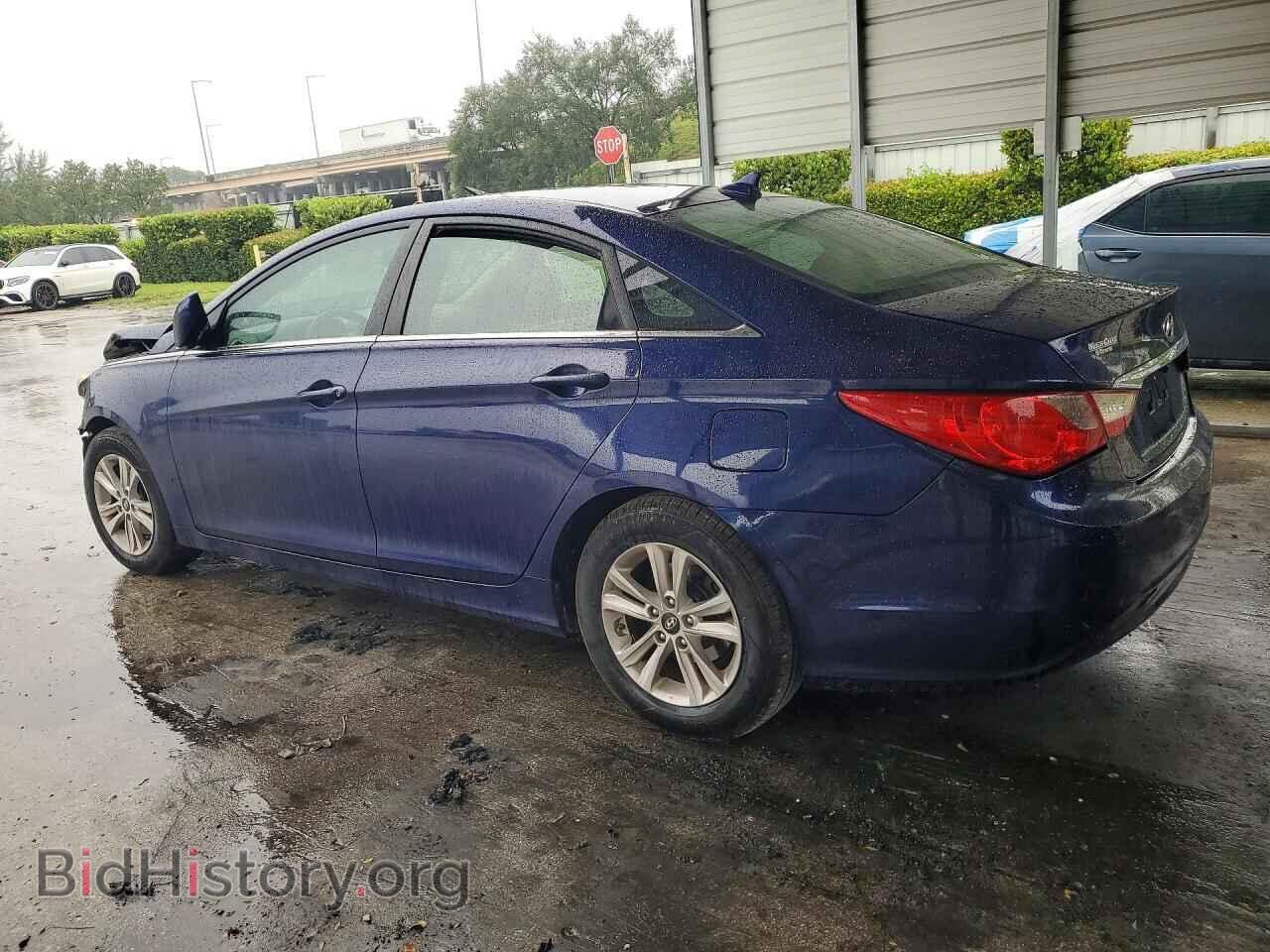 2011 HYUNDAI SONATA - VIN: 5NPEB4AC5BH302468 - Фото 2