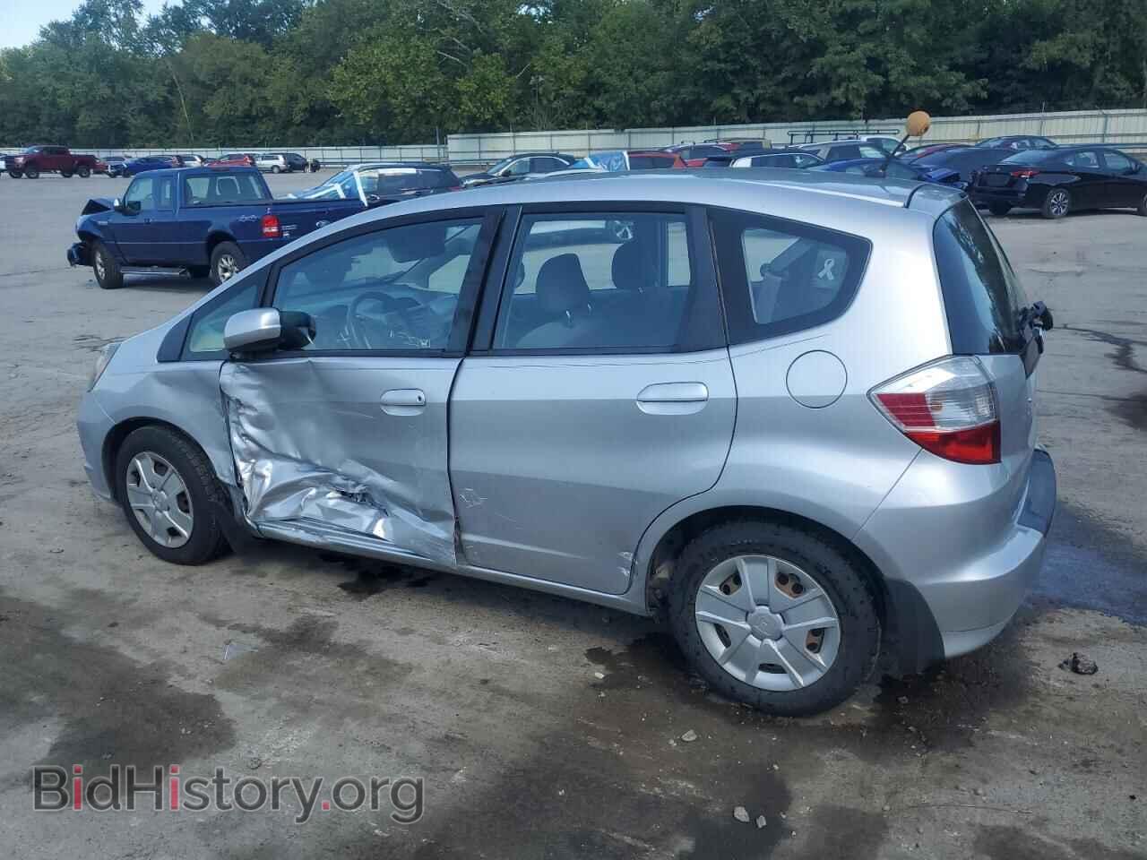 2013 HONDA FIT - VIN: JHMGE8H33DC068096 - Фото 2