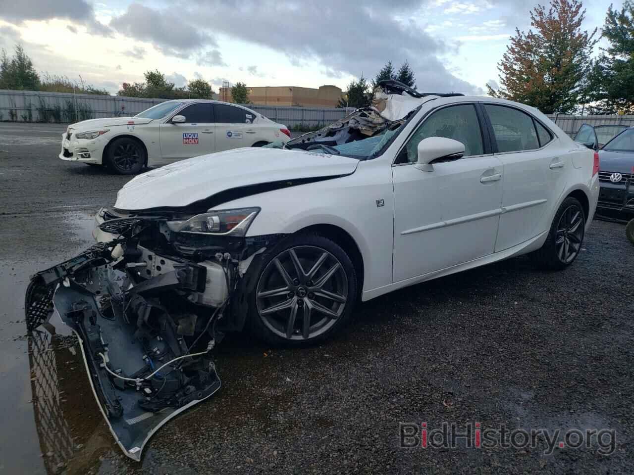 Photo JTHC81D29K5038094 - LEXUS IS 2019