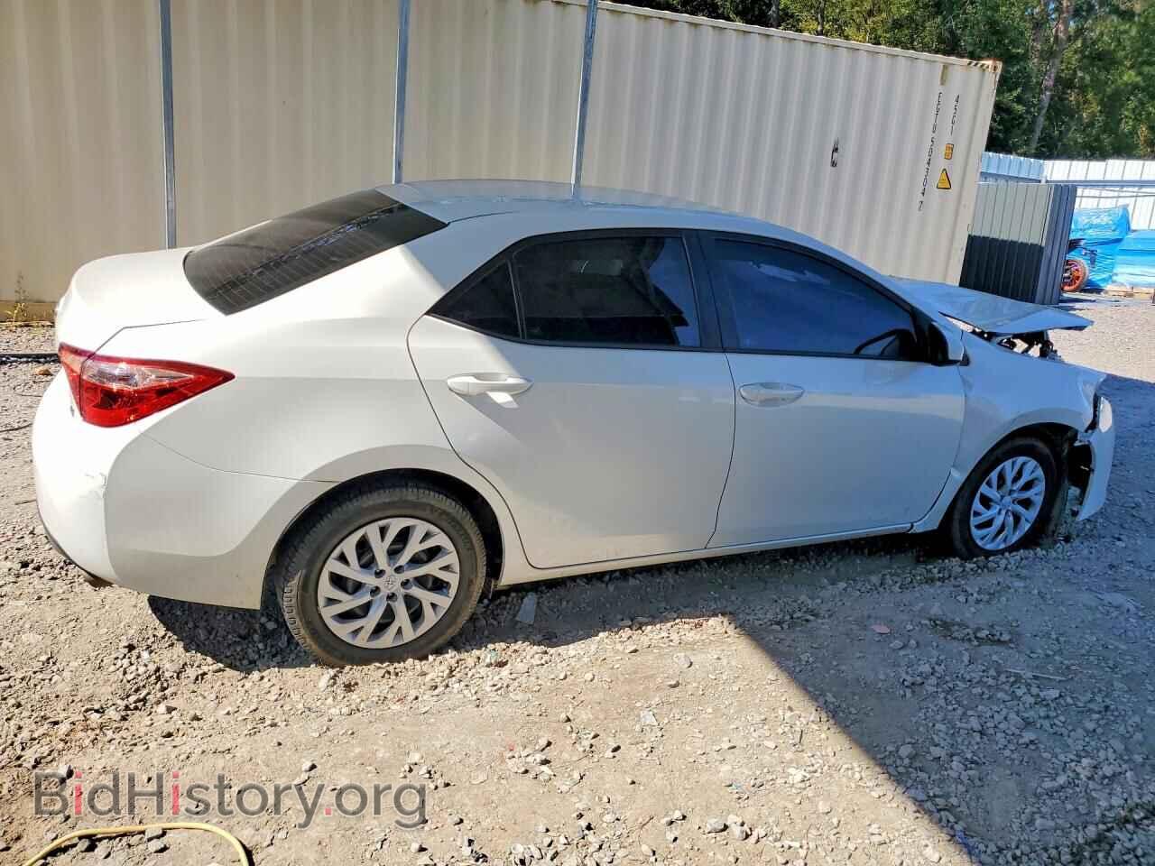 2018 TOYOTA COROLLA - VIN: 5YFBURHE6JP806837 - Фото 3