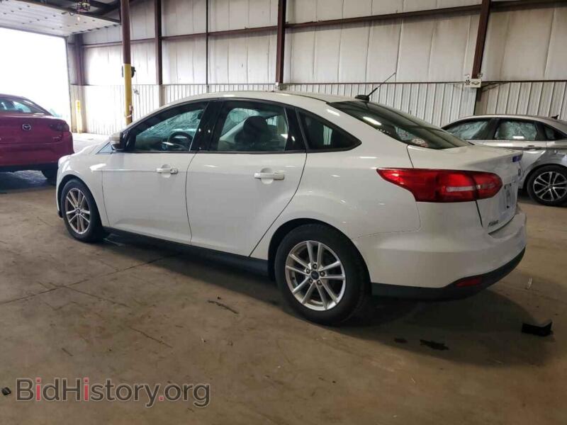 2016 Ford FOCUS (VIN 1FADP3F25GL342579) — фото 2 из 14