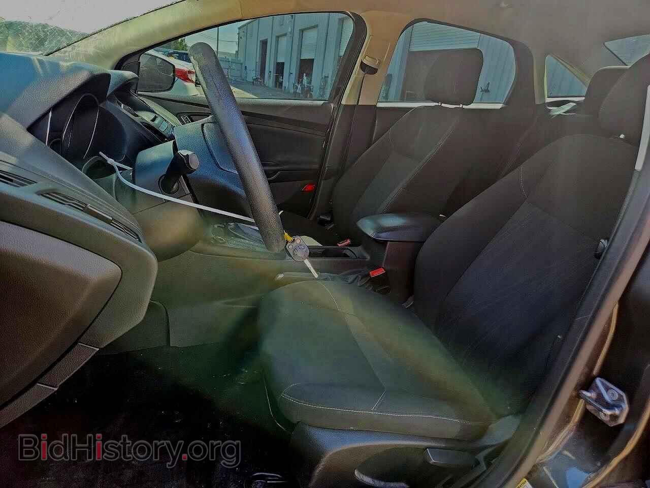 2017 FORD FOCUS - VIN: 1FADP3F24HL252051 - Photo 7