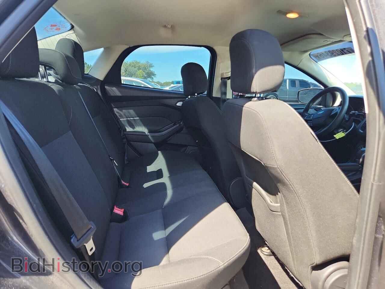 2017 FORD FOCUS - VIN: 1FADP3F24HL252051 - Photo 10