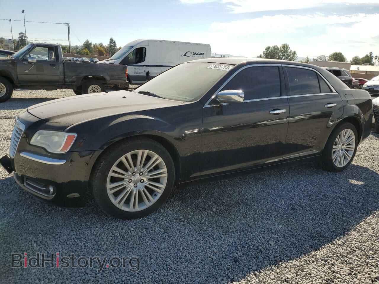 Фотография 2C3CCACG0CH166946 - CHRYSLER 300 2012