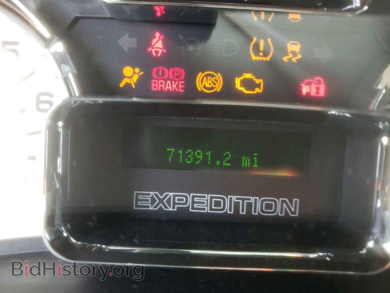 2011 FORD EXPEDITION - VIN: 1FMJU2A59BEF18429 - Фото 8