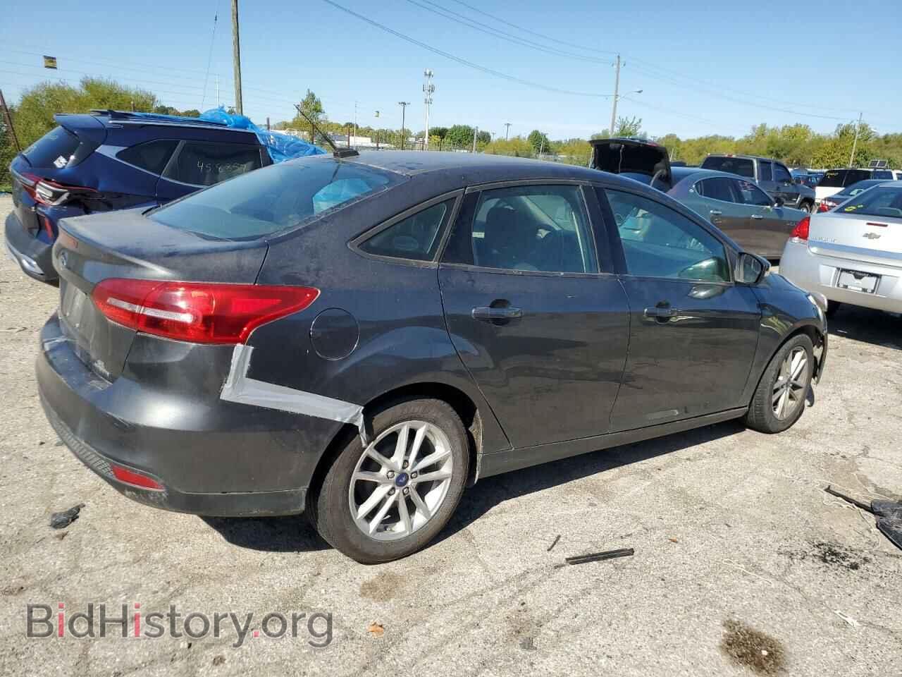 2016 FORD FOCUS - VIN: 1FADP3F2XGL397223 - Фото 3