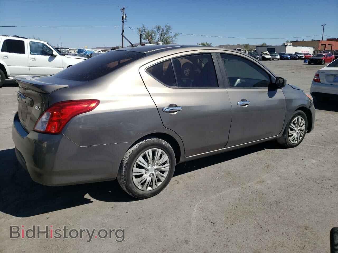 2017 NISSAN VERSA - VIN: 3N1CN7AP3HL801848 - Фото 3