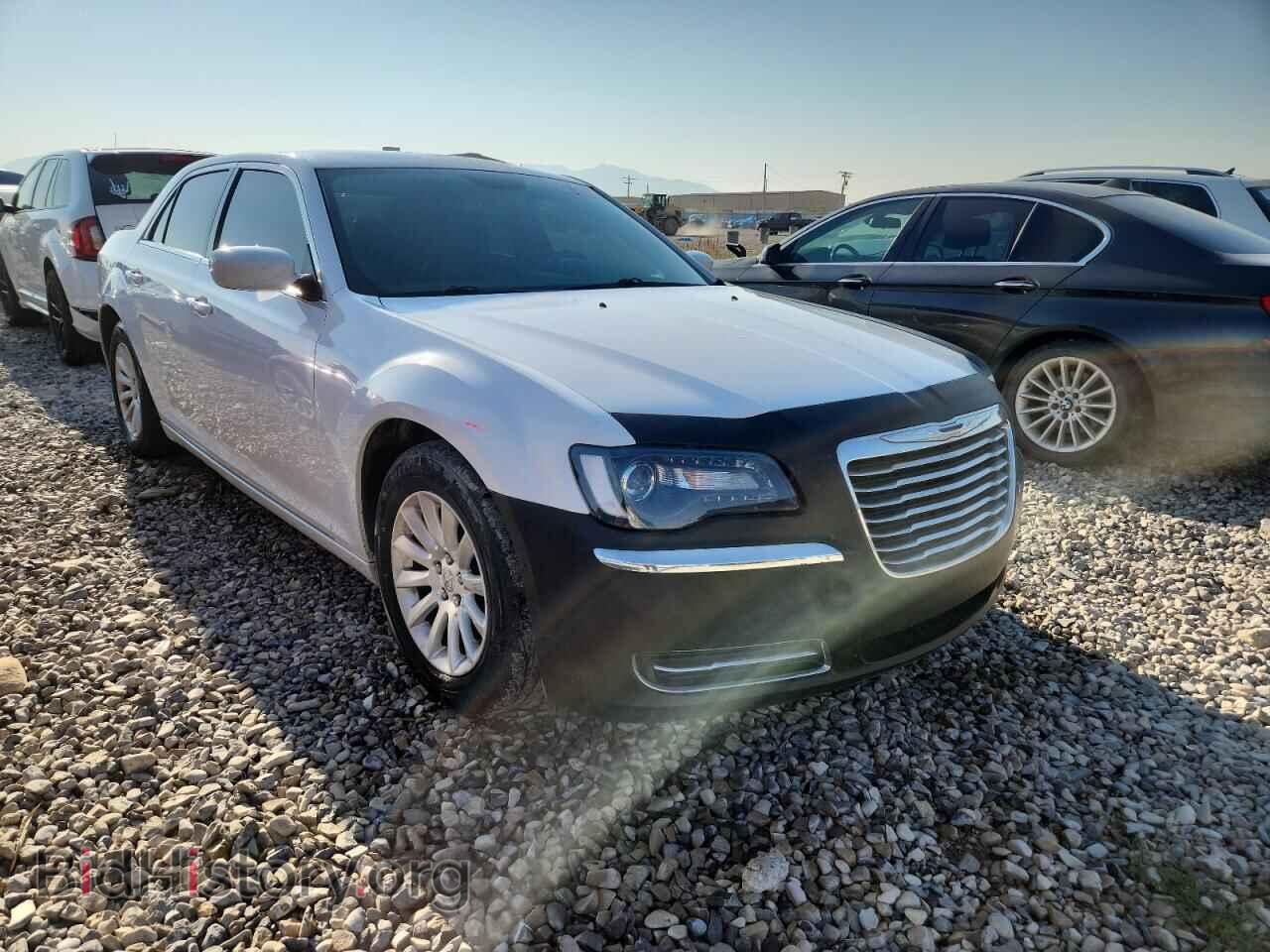 2014 CHRYSLER 300 - VIN: 2C3CCAAG2EH301527 - Фото 4