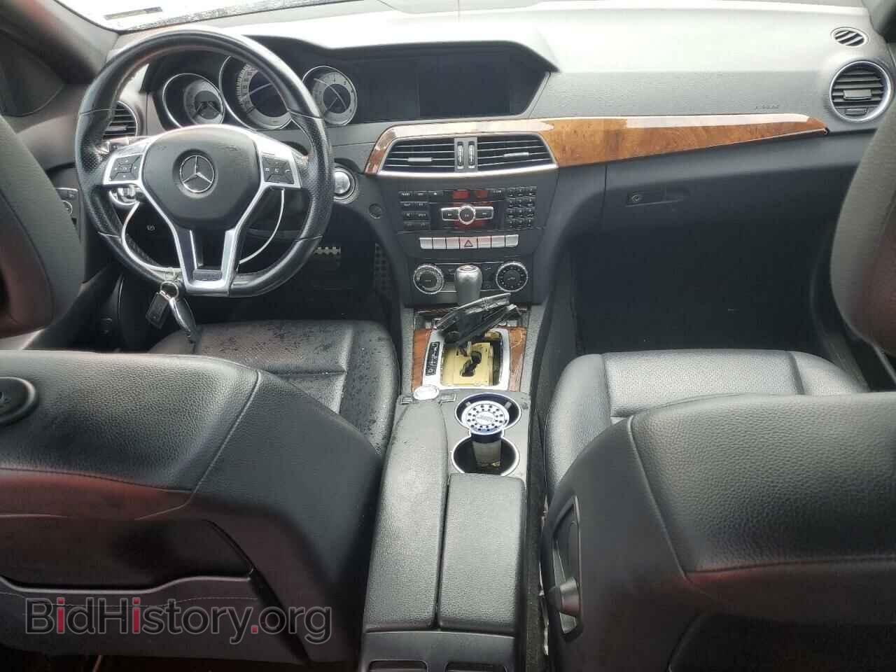 2013 MERCEDES-BENZ C-CLASS - VIN: WDDGF4HB2DR256805 - Фото 8