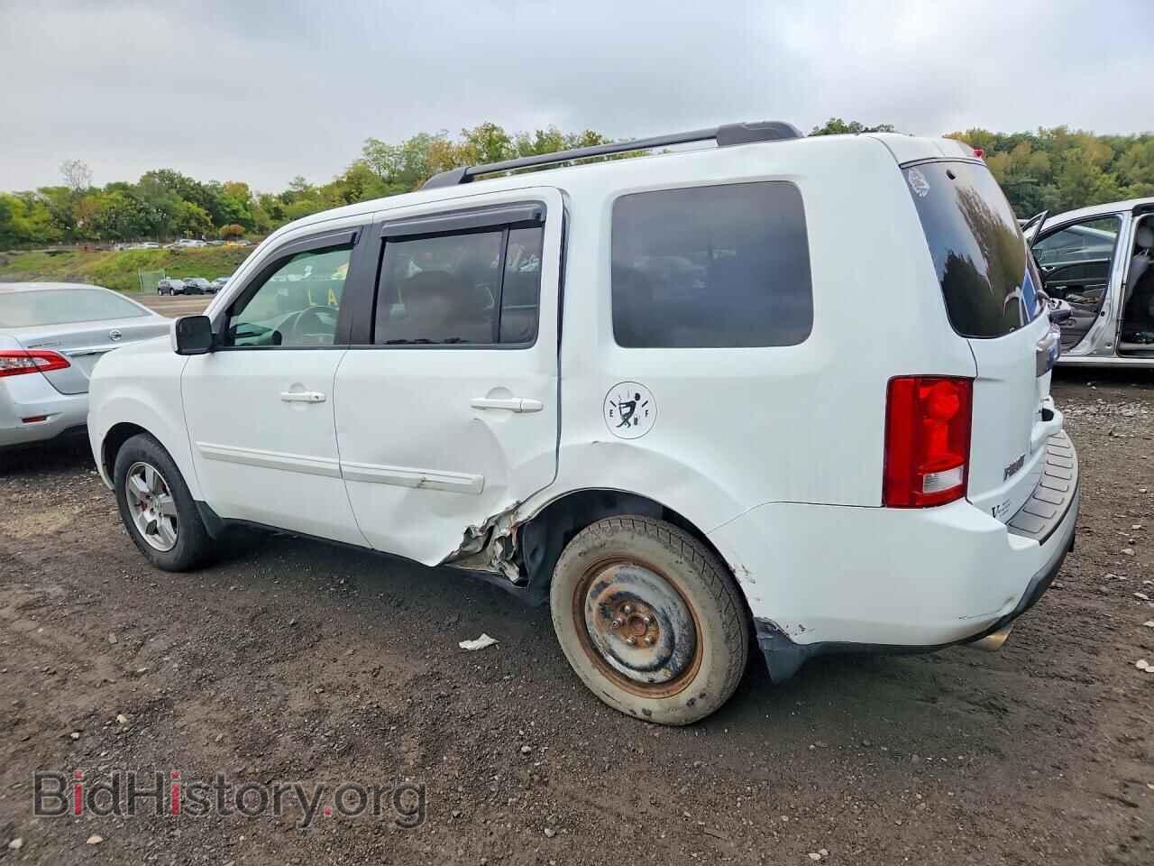 2011 HONDA PILOT - VIN: 5FNYF3H55BB006688 - Photo 2