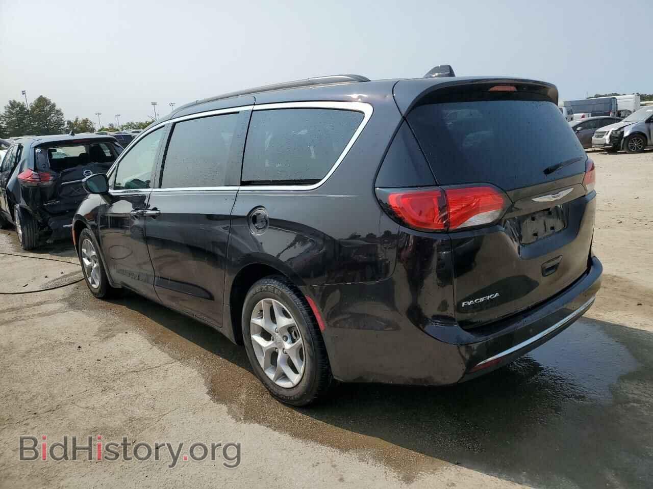 2019 CHRYSLER PACIFICA - VIN: 2C4RC1FG2KR528673 - Photo 2