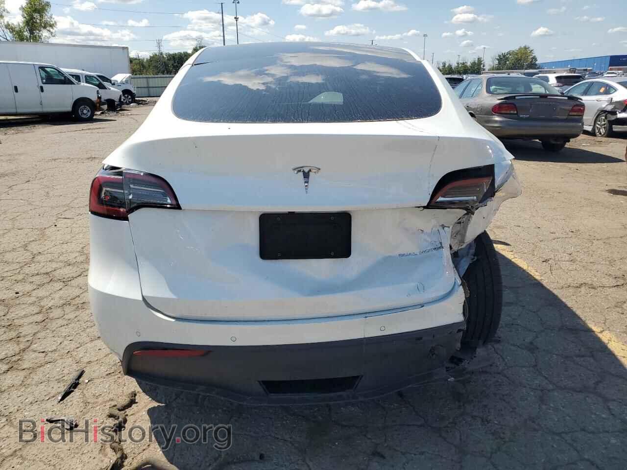 2022 TESLA MODEL Y - VIN: 7SAYGDEE5NF374402 - Фото 6