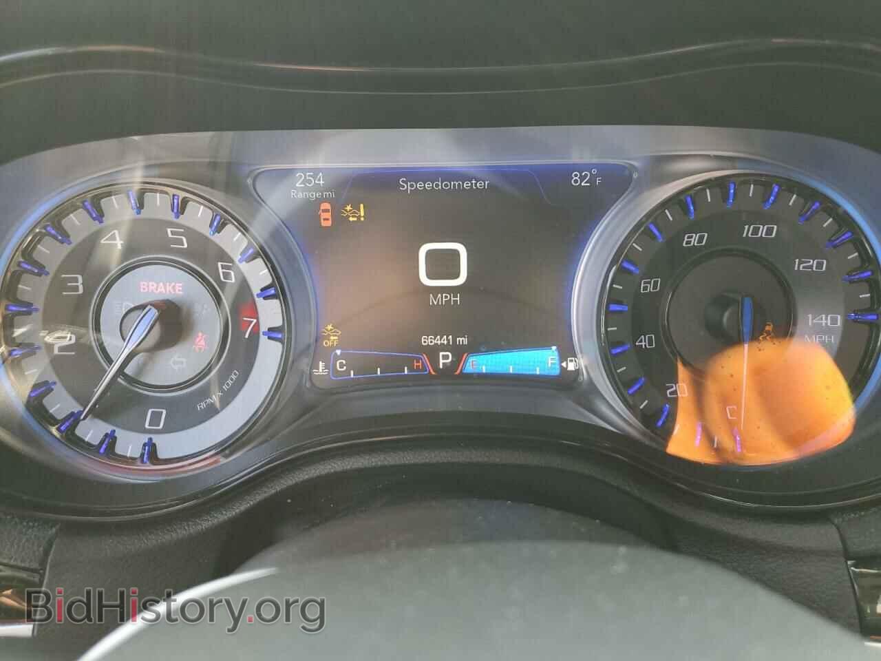 2017 CHRYSLER 300 - VIN: 2C3CCAGGXHH535118 - Фото 9