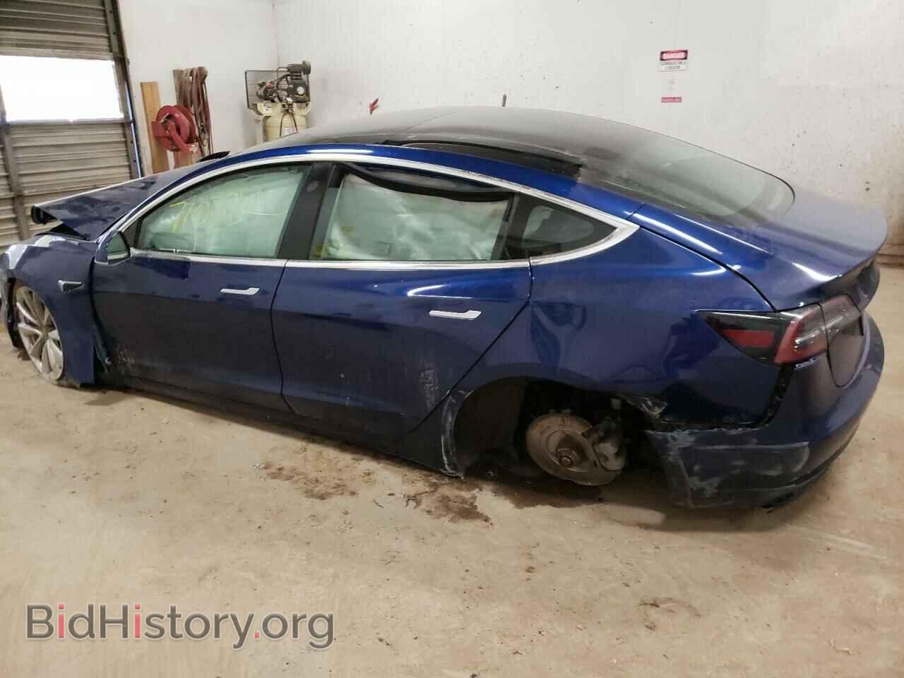 2019 TESLA MODEL 3 - VIN: 5YJ3E1EB9KF453875 - Фото 2