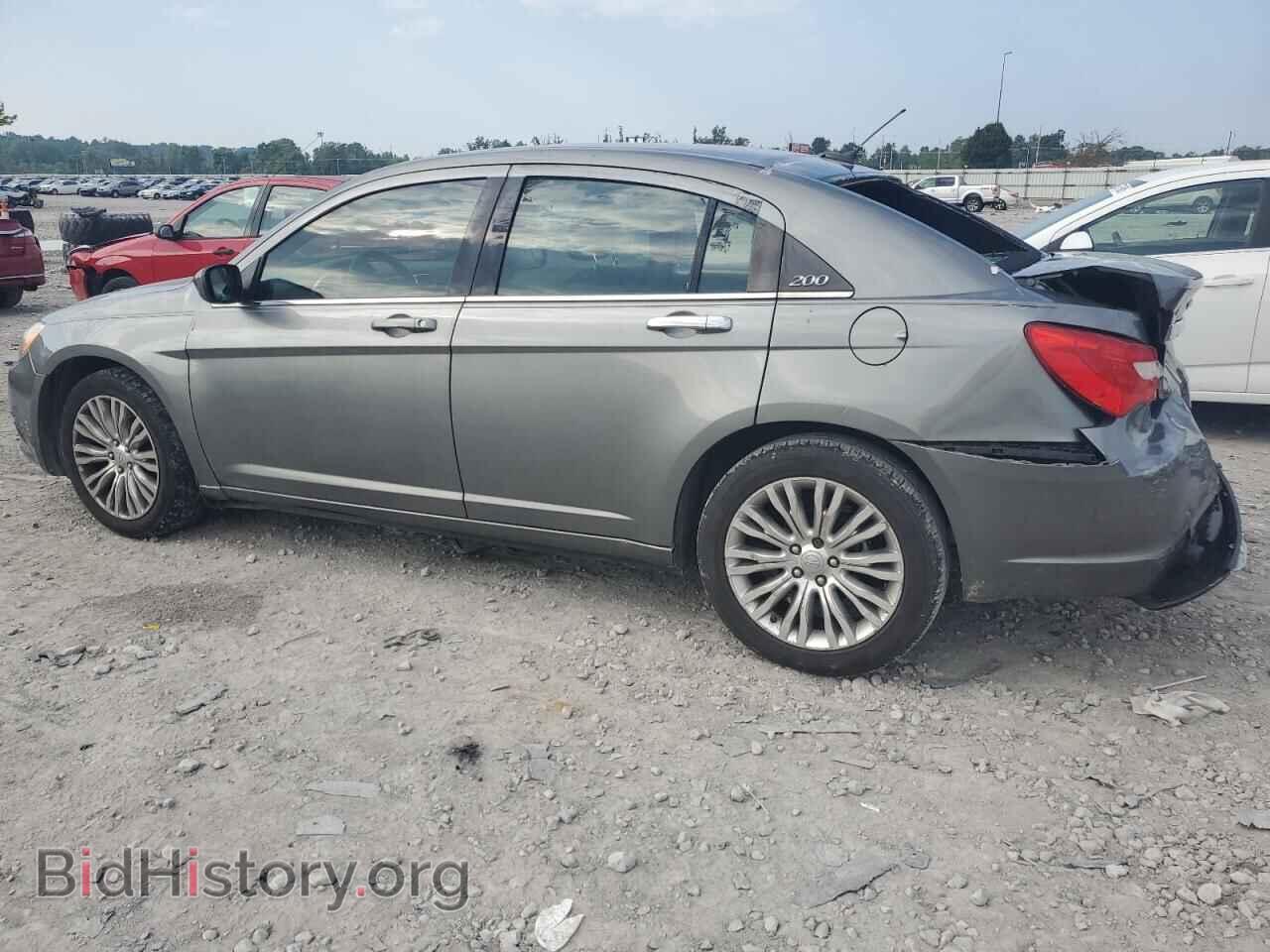 2011 CHRYSLER 200 - VIN: 1C3BC1FB8BN604145 - Фото 2