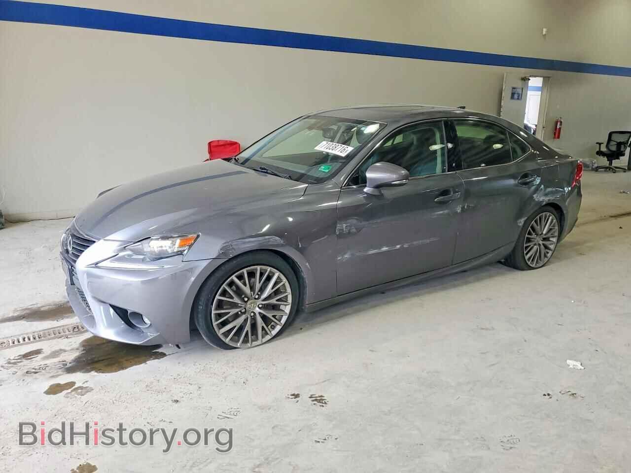 Фотография JTHCF1D25F5016427 - LEXUS IS 2015