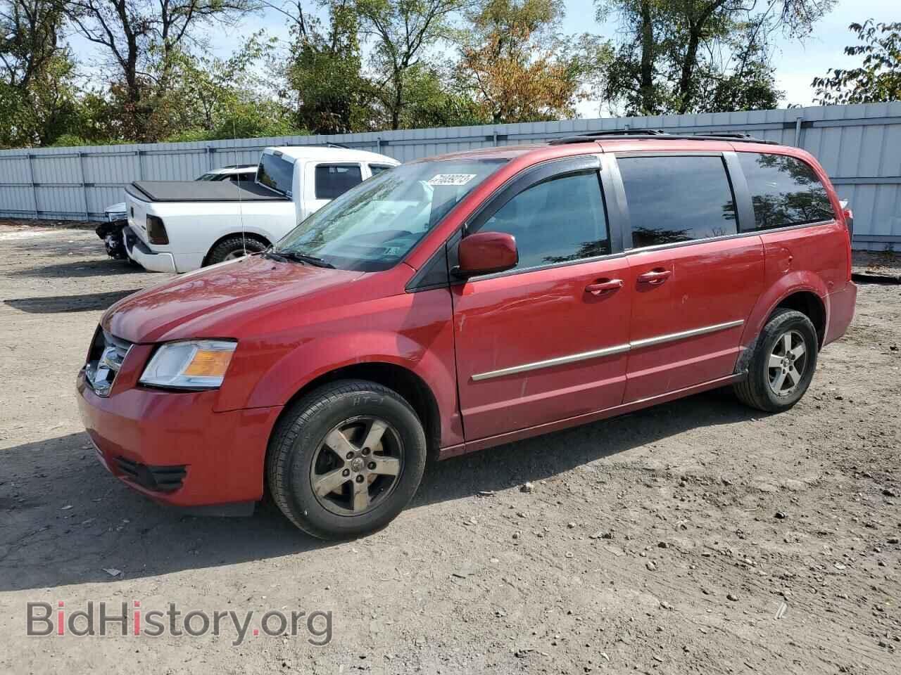 Photo 2D4RN5D18AR107896 - DODGE CARAVAN 2010