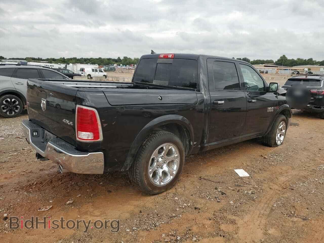 2018 RAM 1500 - VIN: 1C6RR7NM4JS247231 - Фото 3