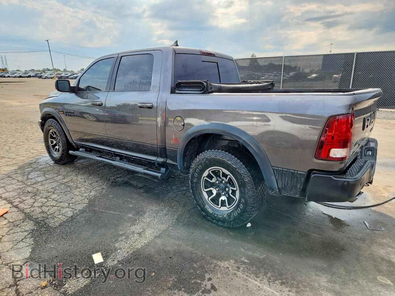 2016 RAM 1500 - VIN: 1C6RR7YT2GS261088 - Photo 2