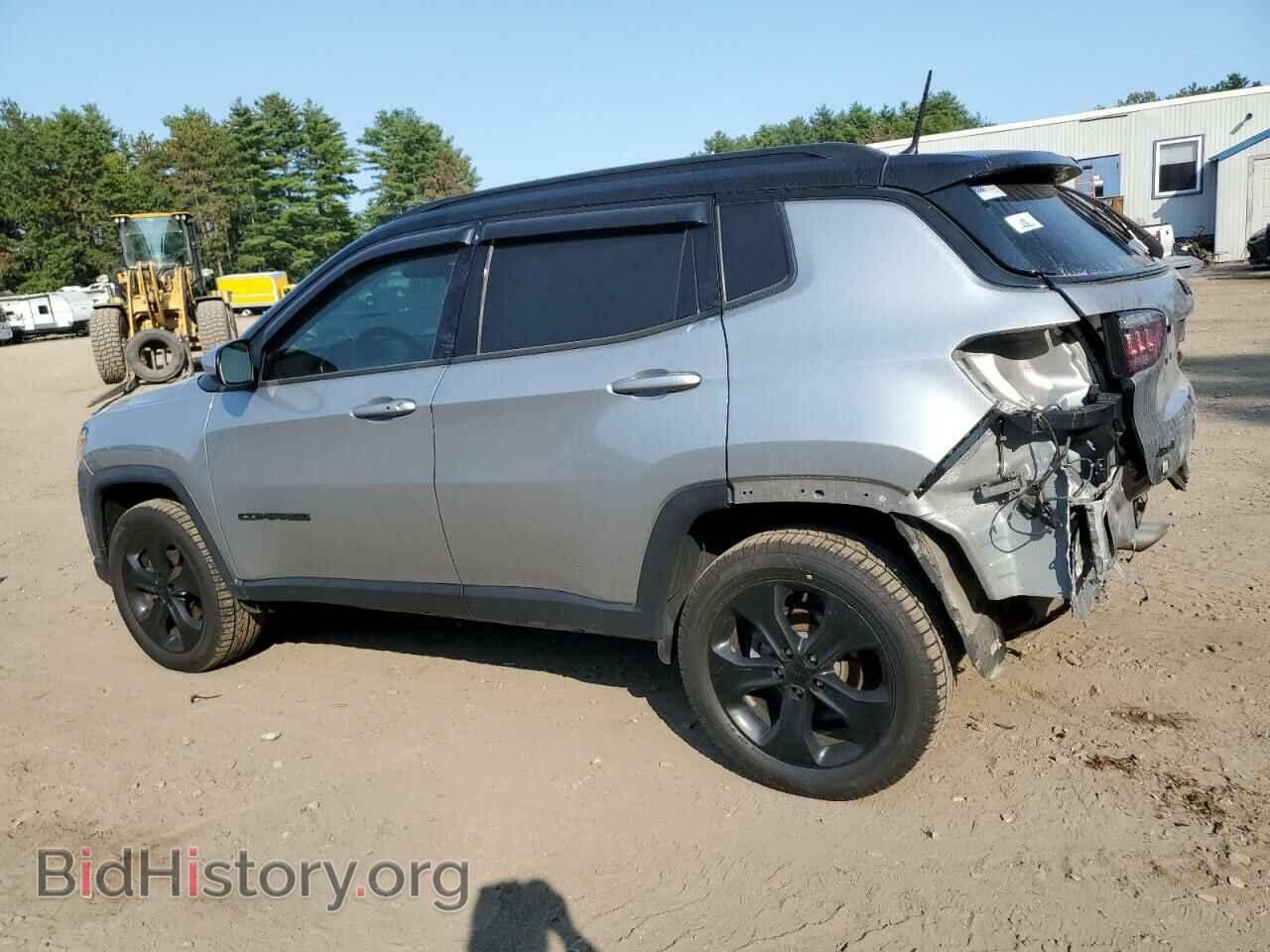2018 JEEP COMPASS - VIN: 3C4NJDBB0JT453922 - Photo 2