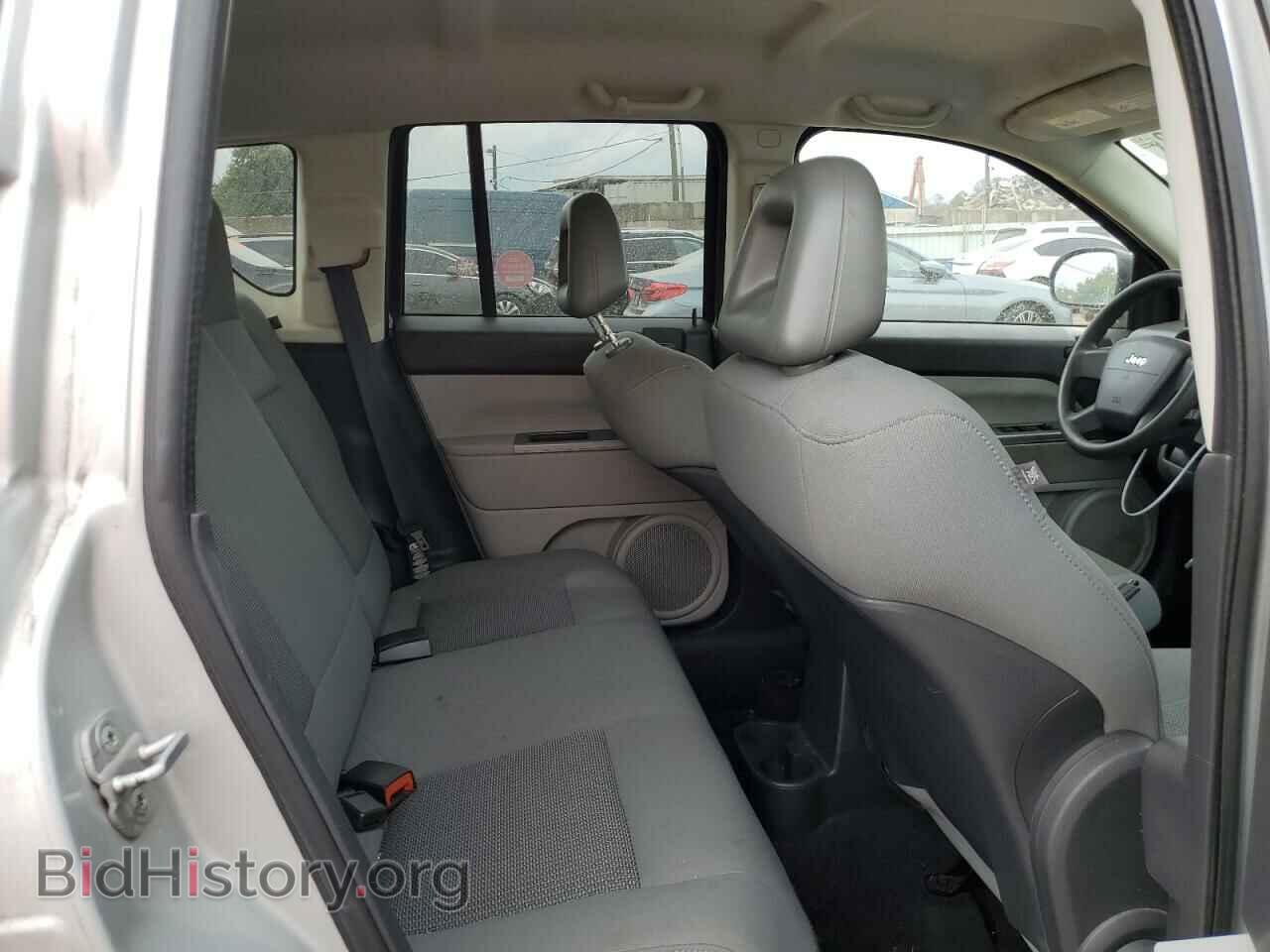 2007 JEEP COMPASS - VIN: 1J8FF47W67D260943 - Photo 10