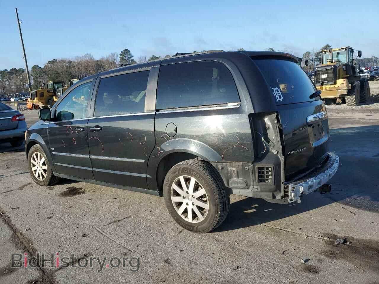 2009 CHRYSLER MINIVAN - VIN: 2A8HR54119R675800 - Фото 2