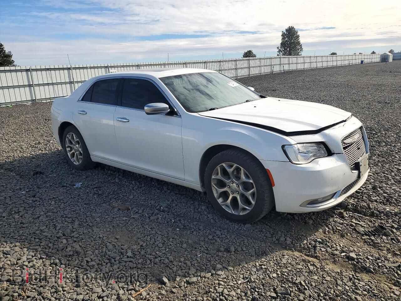 2016 CHRYSLER 300 - VIN: 2C3CCASG5GH152256 - Photo 4