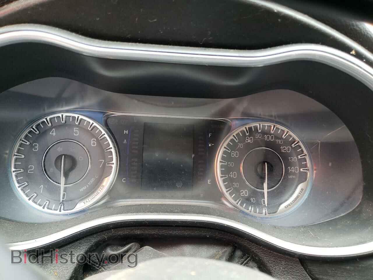 2015 CHRYSLER 200 - VIN: 1C3CCCAB3FN632853 - Фото 9