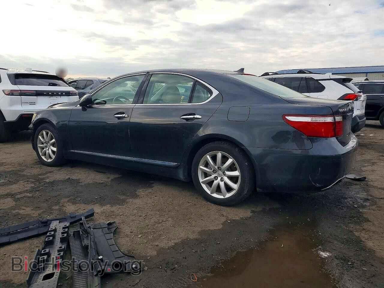 2008 LEXUS LS460 - VIN: JTHBL46F985057863 - Photo 2