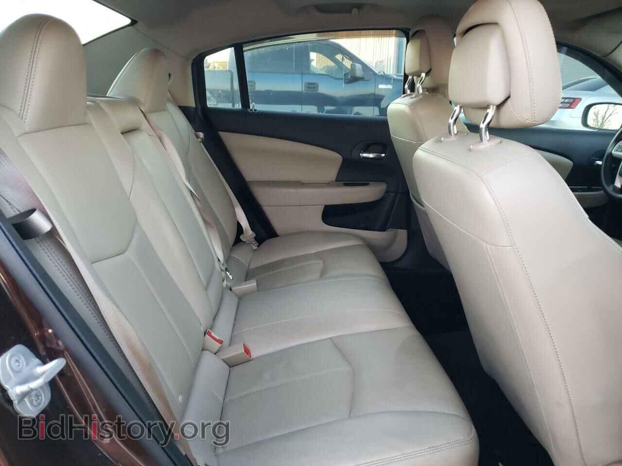2012 CHRYSLER 200 - VIN: 1C3CCBCG2CN197967 - Фото 10