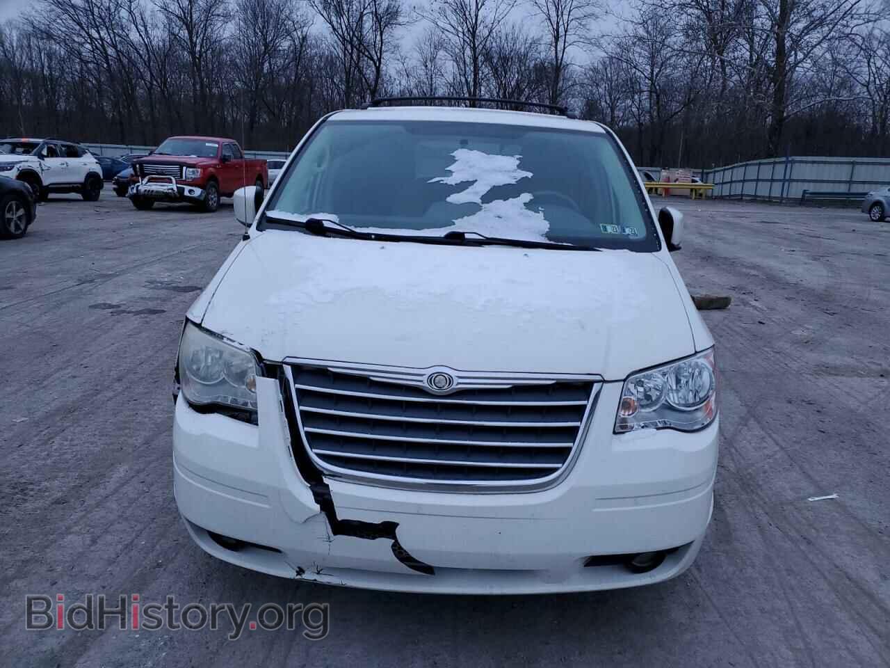 2010 CHRYSLER MINIVAN - VIN: 2A4RR5D16AR138043 - Фото 5