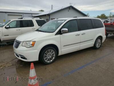 2011 Chrysler MINIVAN Town & COU, white — VIN 2A4RR6DG4BR698459, Copart