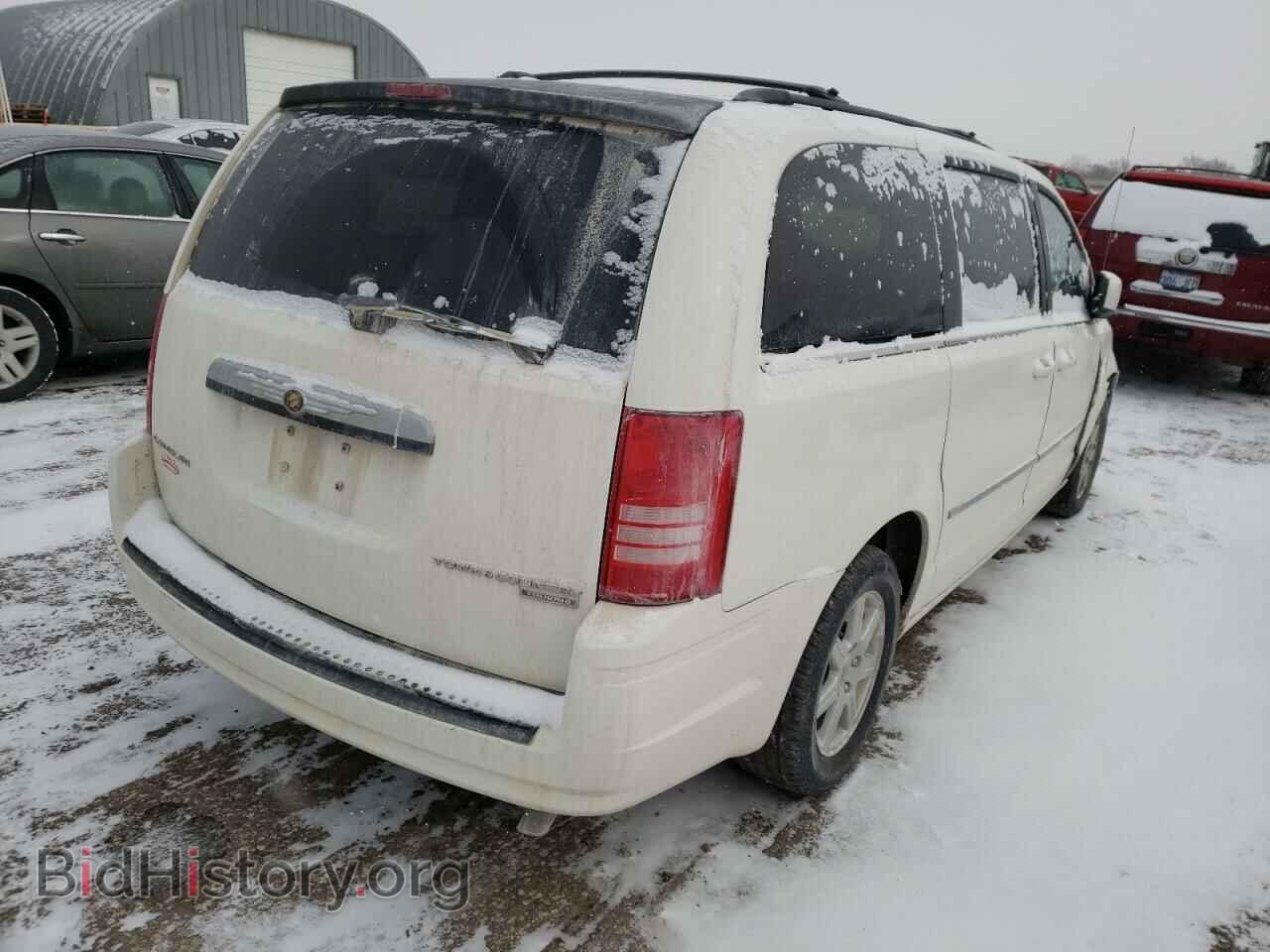 2010 CHRYSLER MINIVAN - VIN: 2A4RR5D1XAR285904 - Фото 4
