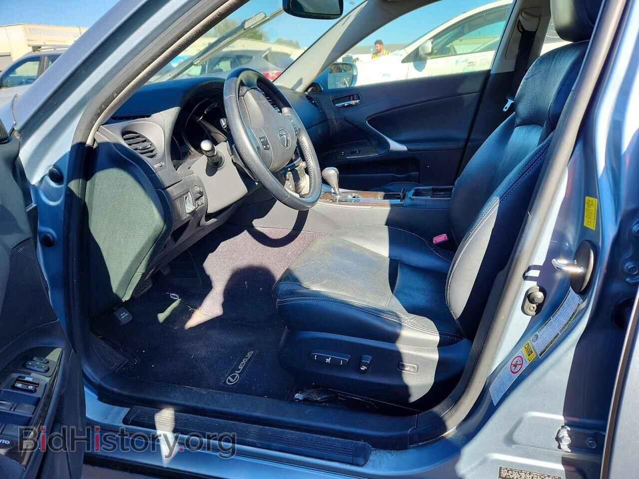 2010 LEXUS IS - VIN: JTHCF5C23A2034668 - Photo 7